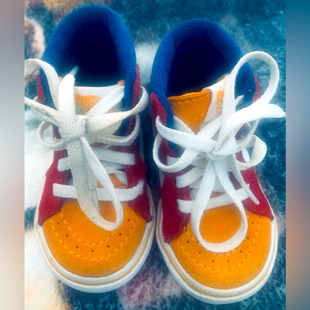 Vans  -  Toddler / size 4